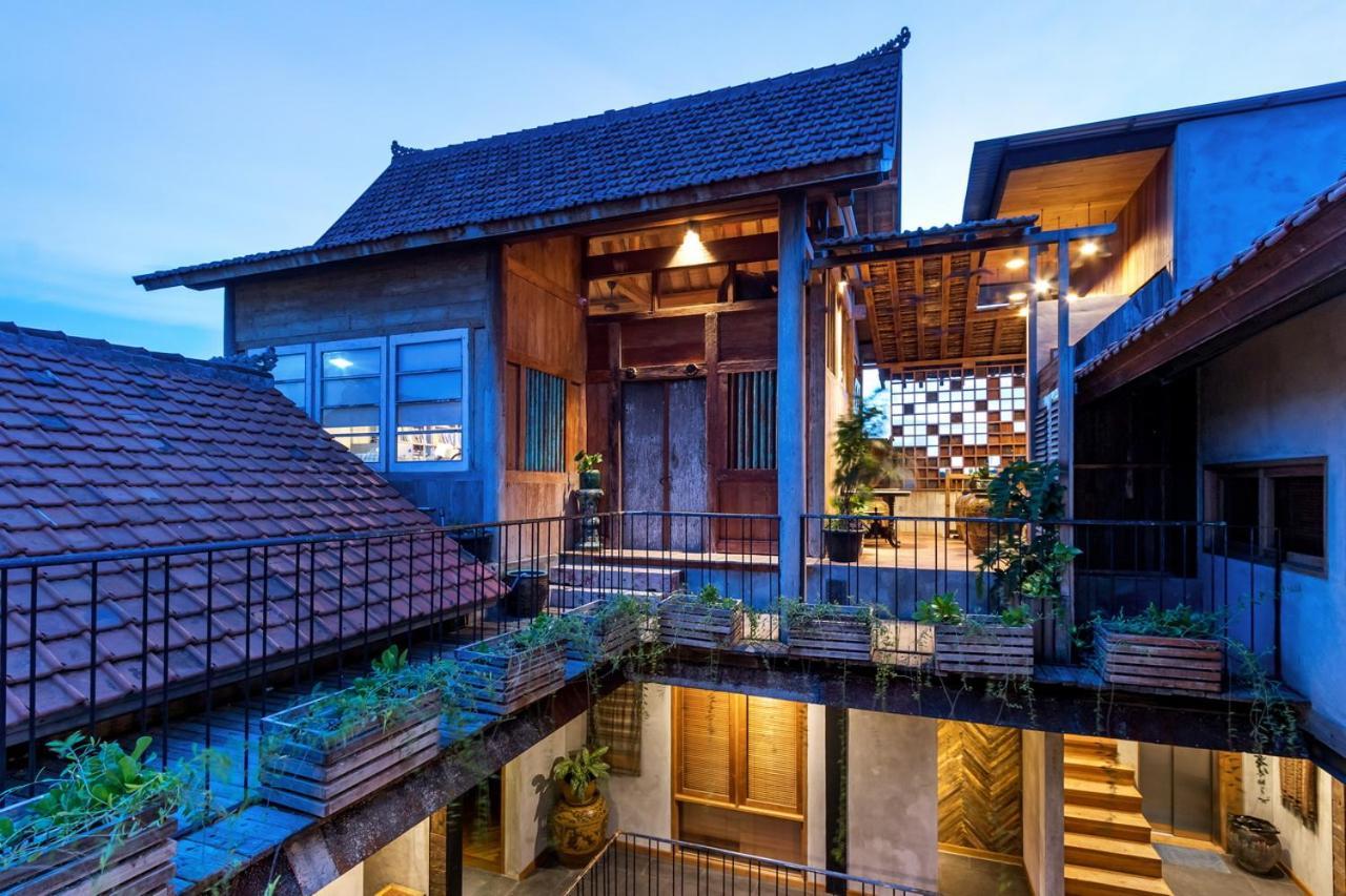Ruang Tekuni Legian Exterior foto